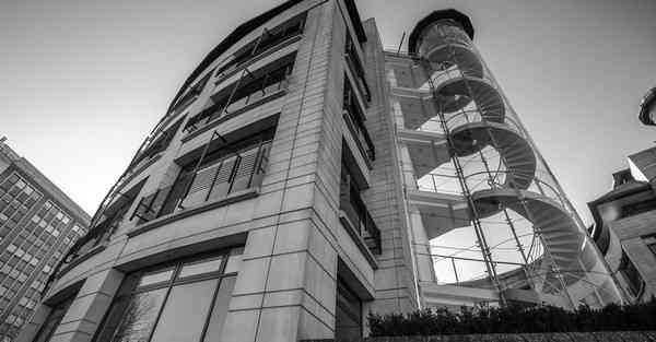 女人肾虚是什么原因引起的